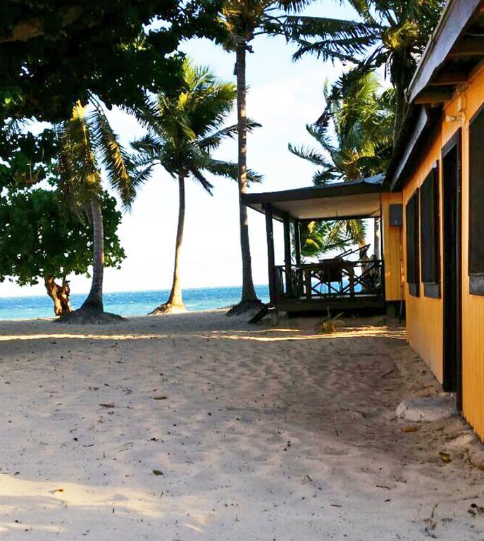 Ratu Kini Backpackers And Dive Resort Остров Мана Екстериор снимка